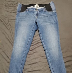 Maternity skinny jeans